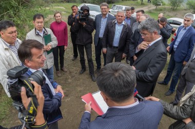 Алексей Цыденов посетил Джидинский район