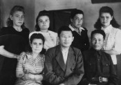 Условия и работа у нас были такие, что любой  бывалый Шерлок, даже из столичной уголовки, от отчаяния повесился бы на первом же суку...